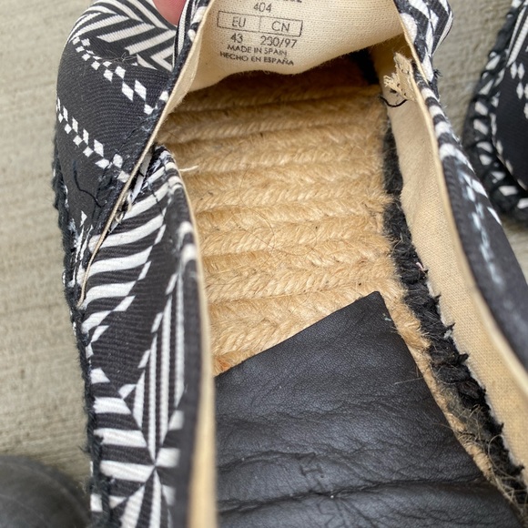 Zara Men’s Slip Ons (Black/White) - Picture 5 of 6